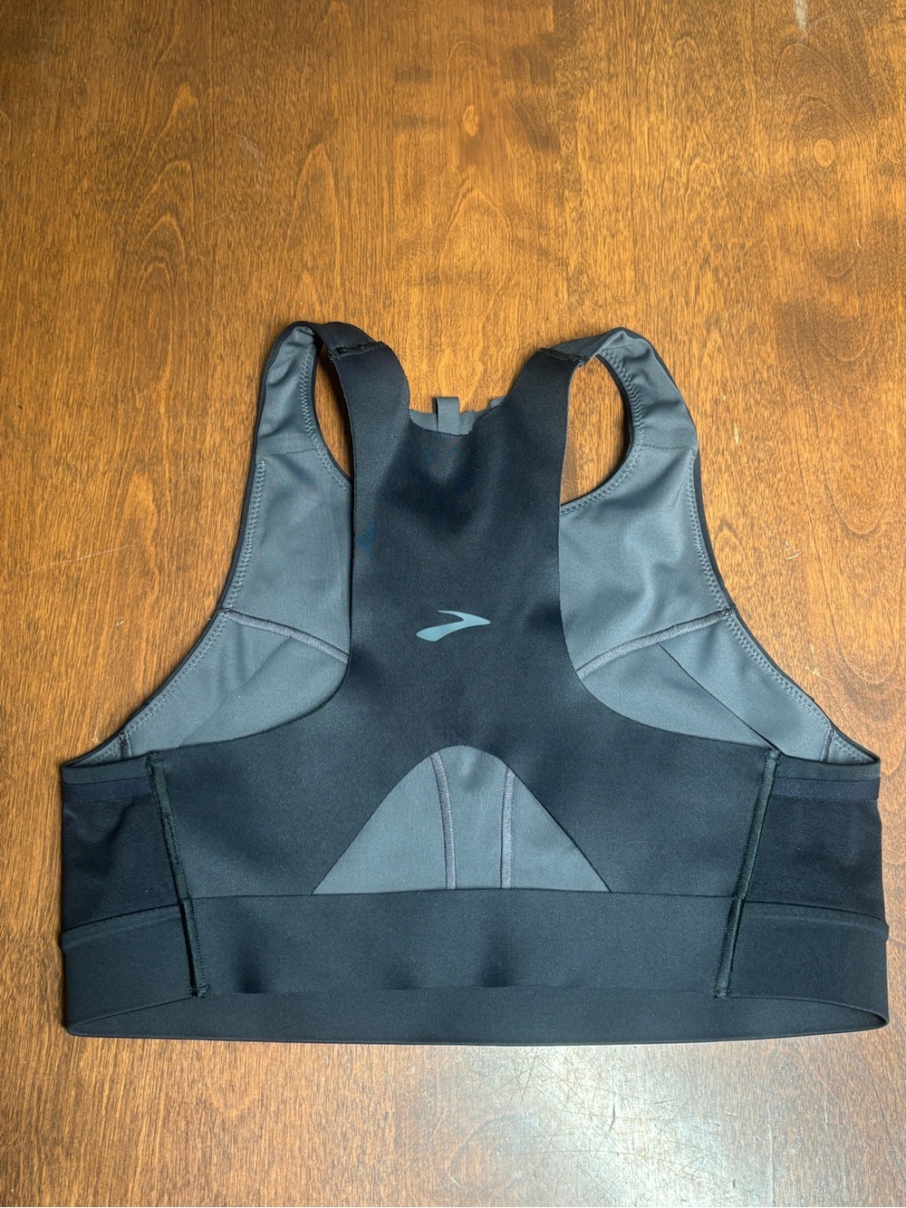 Brooks High Impact Run Bra in Black - Picture 2 of 5